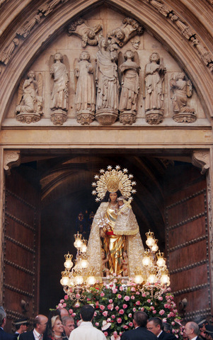 Fiesta de la Virgen de los Desamparados, Valencia