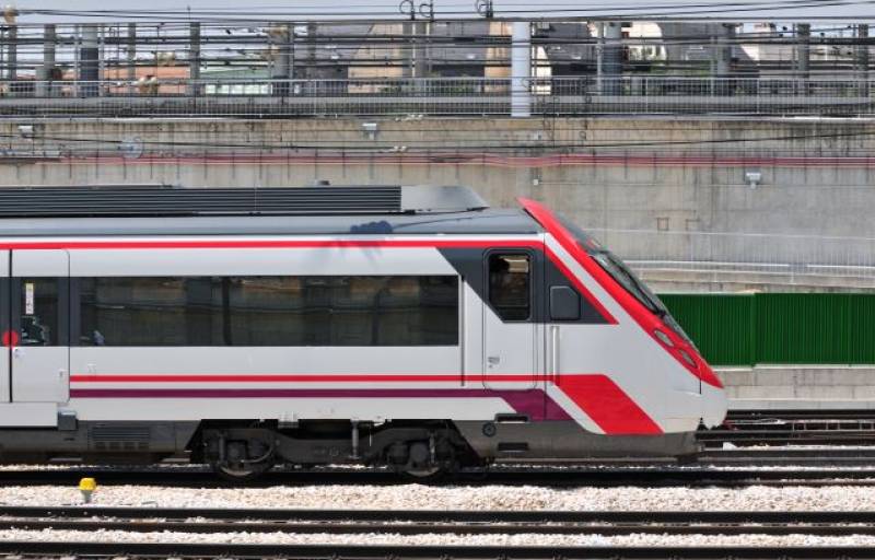 Free train tickets available to buy now in Spain for Murcia and Alicante rail travel
