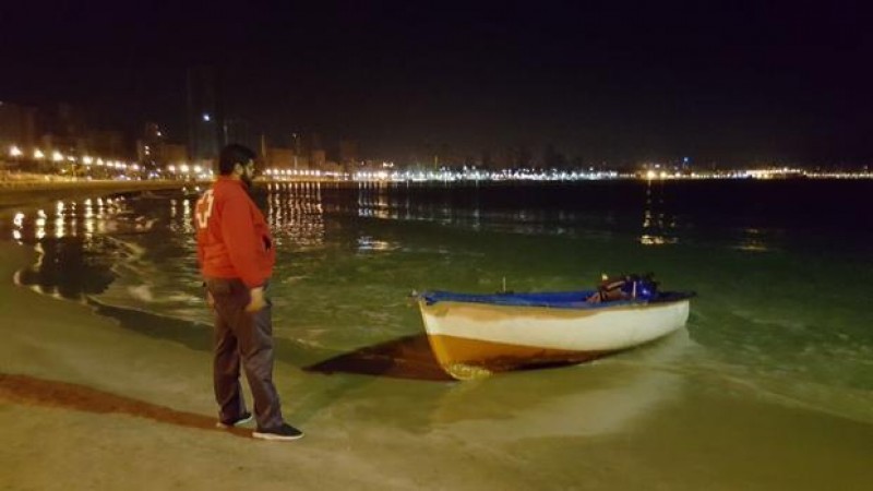 The wave of illegal immigrants reaches the beaches of Benidorm