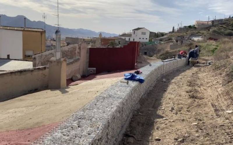 <span style='color:#780948'>ARCHIVED</span> - Jumilla Council improves flood defences around the castle