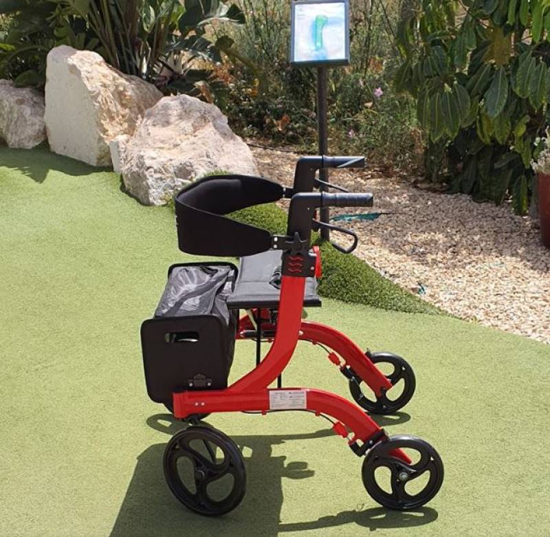 Plaza Movilidad brings accessible adventure golf to La Manga