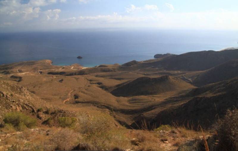 November 16 Free 7-kilometre guided hike in the Sierra de las Moreras and the coves of Bolnuevo