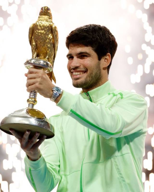 Carlos Alcaraz continues his winning streak with a win at the Doha ATP 500