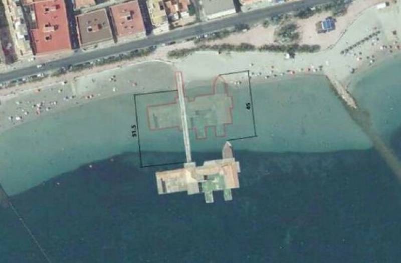 The little-known project to restore the spa and restaurant in the waters of the Mar Menor, and why it may not be such a good idea...