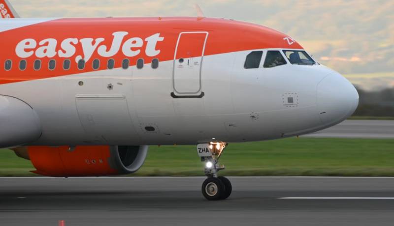 EasyJet flight to Liverpool forced to turn back after brawl involving ten passengers breaks out on board