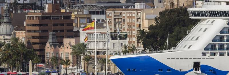Record cruise passenger numbers help Cartagena power to strongest first half of the year